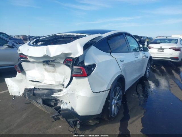 2022 TESLA MODEL Y 7SAYGDEEXNF418006 Photo 3