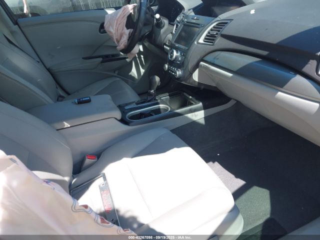 2018 ACURA RDX 5J8TB3H50JL010005 Photo 4