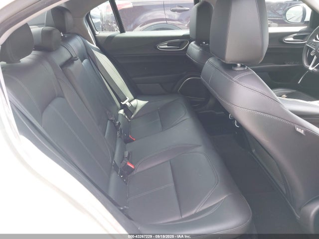 ZARFAMAN9K7598291 Alfa Romeo giulia (952)