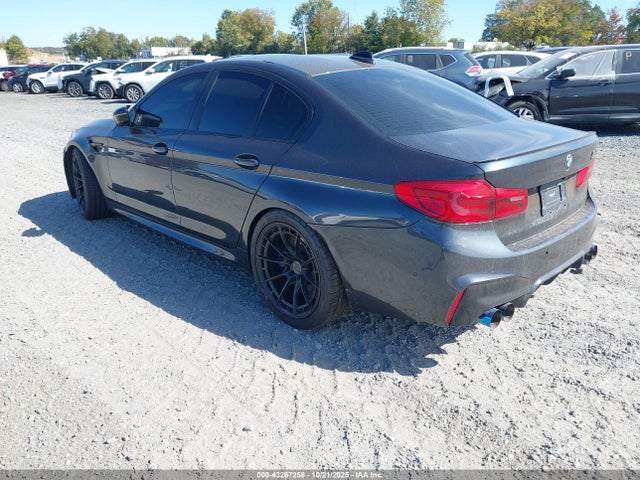 2019 BMW M5 WBSJF0C51KB285334 Photo 2
