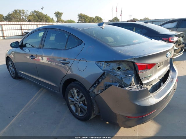 Hyundai mpi nu 2018 5NPD84LF8JH344729 Image 3