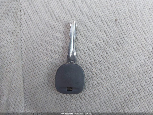 2G1WB5E38F1109090 Chevrolet lfx