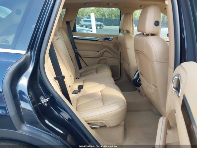 2016 PORSCHE CAYENNE WP1AA2A2XGLA00611 Photo 7
