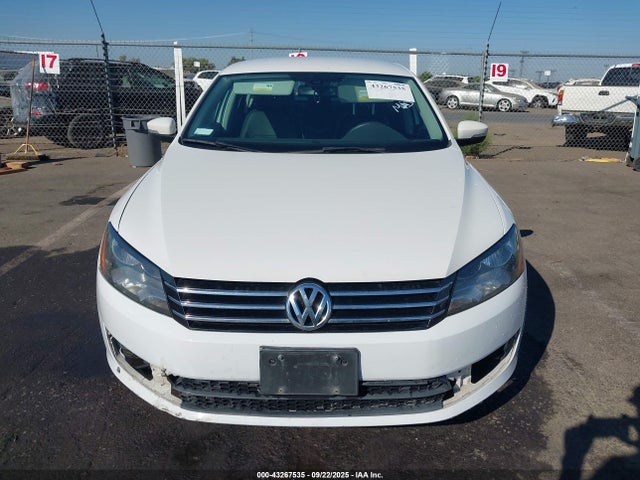 1VWBT7A36EC105159 Volkswagen 2014