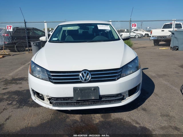 1VWBT7A36EC105159 Volkswagen 2014