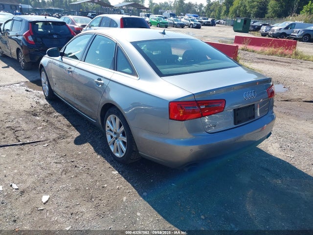 2015 AUDI A6 WAUGFAFC4FN021480 Photo 2