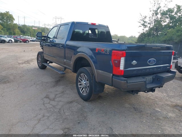 Ford 2017 2017 1FT7W2B68HEE40721 Image 3