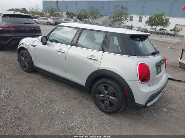 2022 MINI HARDTOP WMW53DK03N2R35569 Photo 2