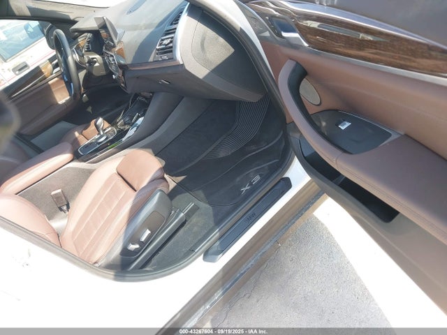 WBX47DP04PN222387 BMW X3