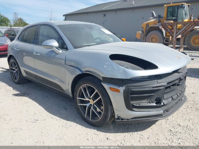 2023 PORSCHE MACAN WP1AA2A51PLB21697 Photo 0