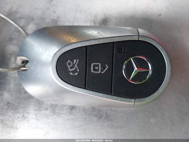 W1KAF4GB9PR109893 Mercedes-Benz m254