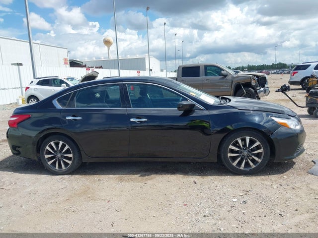 Nissan Altima 2017 1N4AL3AP6HC207615 Image 13