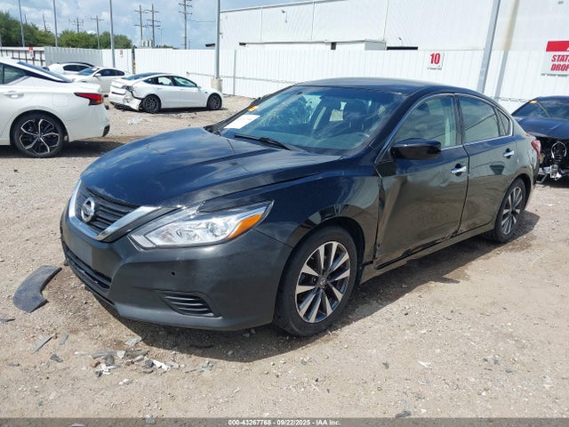 Nissan Altima 2017 1N4AL3AP6HC207615 Image 2