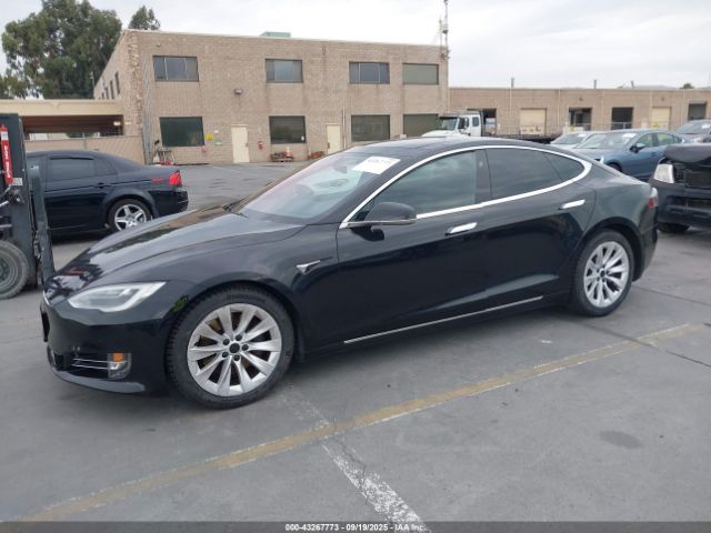2017 TESLA MODEL S 5YJSA1E17HF192897 Photo 1