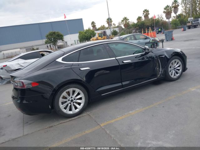 2017 TESLA MODEL S 5YJSA1E17HF192897 Photo 3