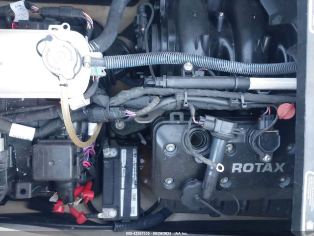 2021 SEADOO OTHER YDV25482K021 Photo 9