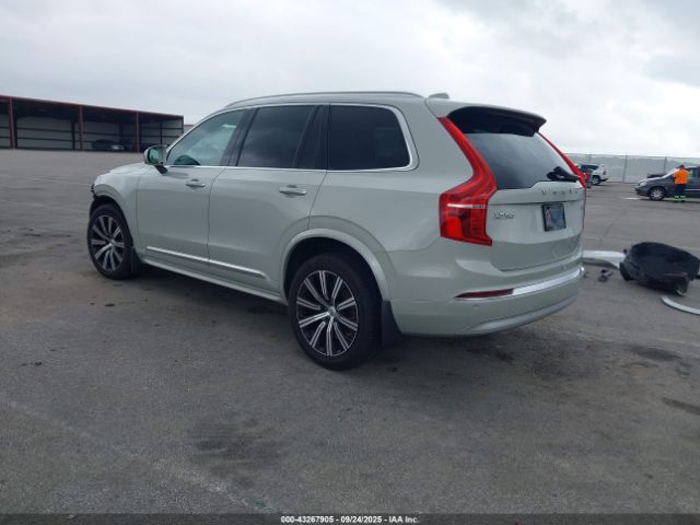 2022 VOLVO XC90 YV4A22PL5N1857990 Photo 2