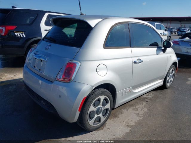 2014 FIAT 500E 3C3CFFGE7ET266744 Photo 3