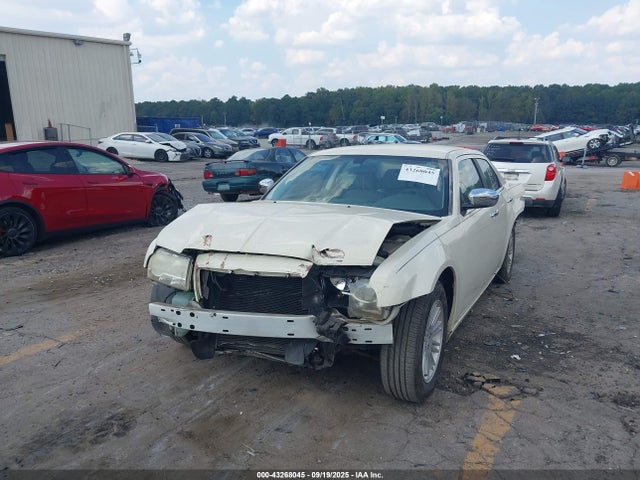 Продажа на аукционе авто 2010 Chrysler 300 Touring, vin: 2C3CA4CD3AH216281, номер лота: 43268045