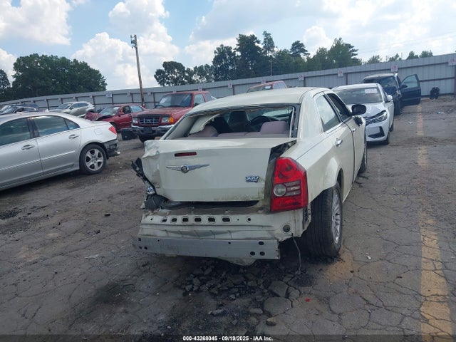 Продажа на аукционе авто 2010 Chrysler 300 Touring, vin: 2C3CA4CD3AH216281, номер лота: 43268045