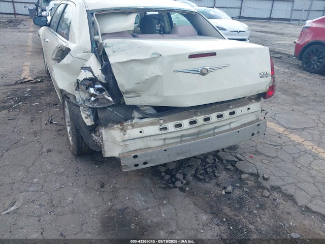 Продажа на аукционе авто 2010 Chrysler 300 Touring, vin: 2C3CA4CD3AH216281, номер лота: 43268045