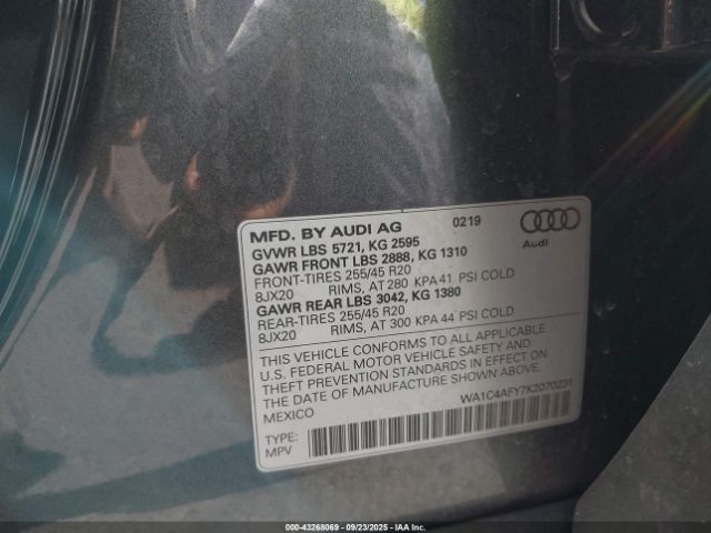 2019 AUDI SQ5 WA1C4AFY7K2070231 Photo 8