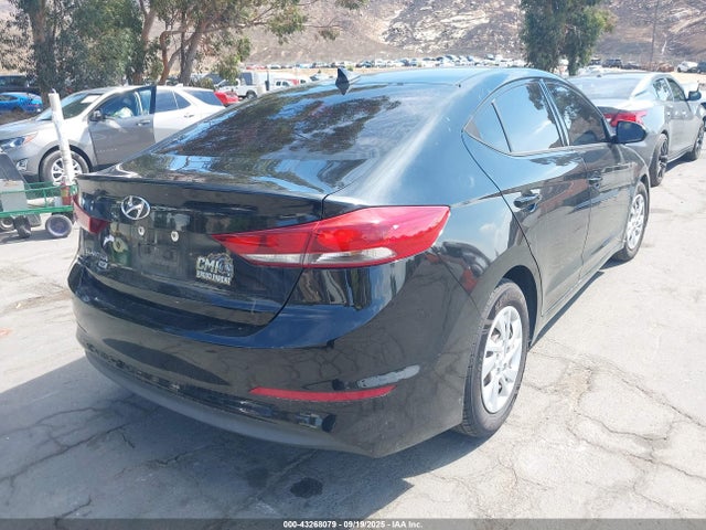 5NPD74LF1HH143834 Hyundai 2017