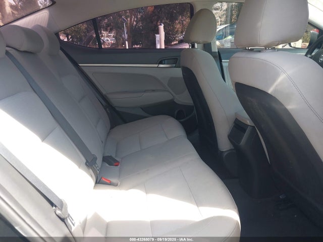 5NPD74LF1HH143834 Hyundai 2017