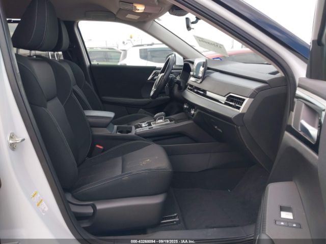 2024 MITSUBISHI OUTLANDER JA4J3UA88RZ012424 Photo 4