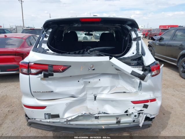 2024 MITSUBISHI OUTLANDER JA4J3UA88RZ012424 Photo 5