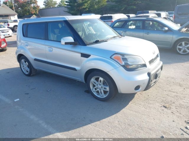 2010 KIA SOUL KNDJT2A27A7068232 Photo 0