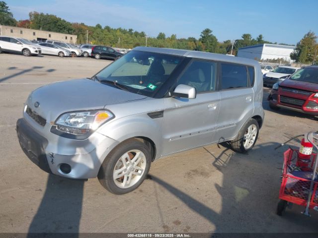 2010 KIA SOUL KNDJT2A27A7068232 Photo 1