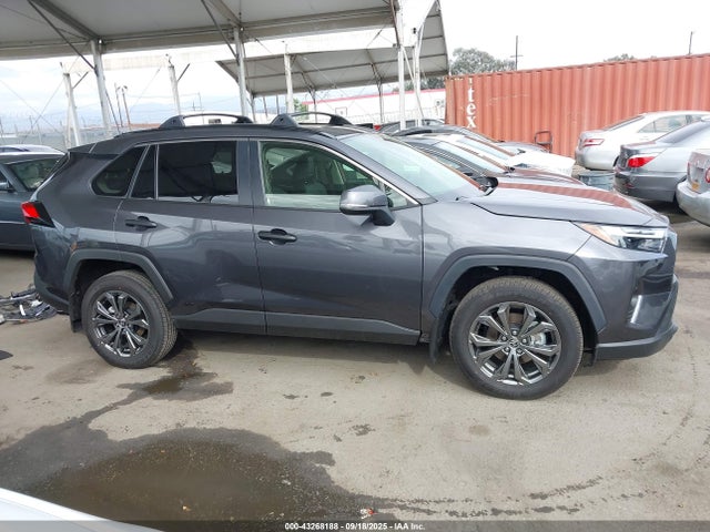 JTMB6RFV4SJ074842 Toyota a25a-fxs