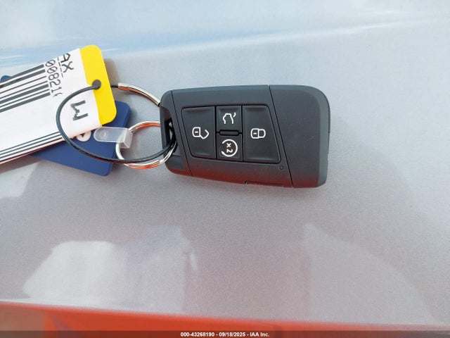 3VV3B7AX3NM008210 Volkswagen 2022