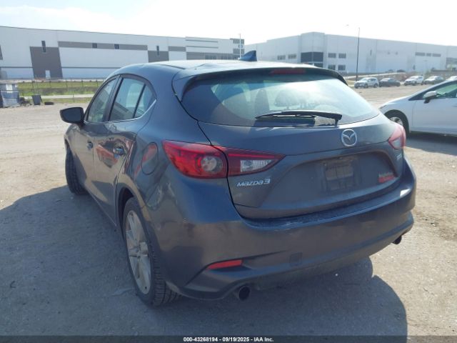 2017 MAZDA MAZDA3 3MZBN1M35HM136392 Photo 2