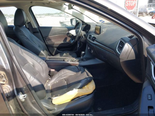 2017 MAZDA MAZDA3 3MZBN1M35HM136392 Photo 4