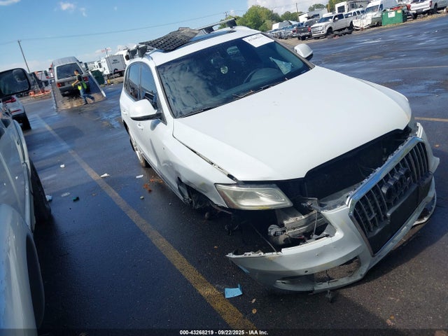 2014 AUDI Q5 WA1CMAFP9EA075996 Photo 0