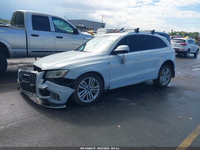 2014 AUDI Q5 WA1CMAFP9EA075996 Photo 1