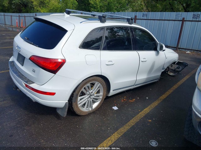 2014 AUDI Q5 WA1CMAFP9EA075996 Photo 3