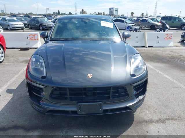 Porsche Macan 2017 WP1AG2A51HLB51007 Image 12