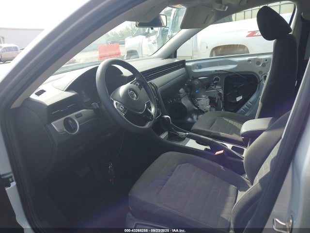 43268258 :رقم المزاد ، 1VWAA7A31LC012872 vin ، 2020 Volkswagen Passat 2.0t S مزاد بيع
