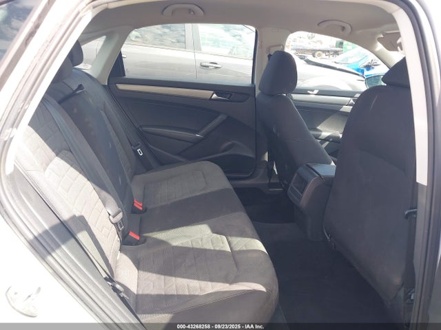 43268258 :رقم المزاد ، 1VWAA7A31LC012872 vin ، 2020 Volkswagen Passat 2.0t S مزاد بيع
