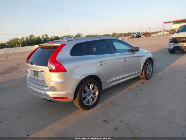 2017 VOLVO XC60 YV440MDU5H2149491 Photo 3