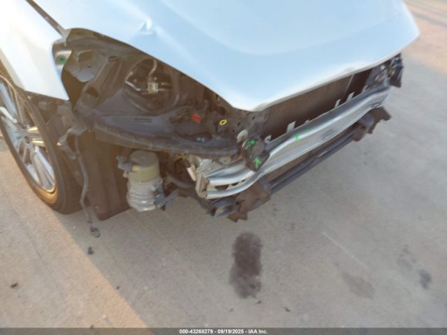 2017 VOLVO XC60 YV440MDU5H2149491 Photo 5