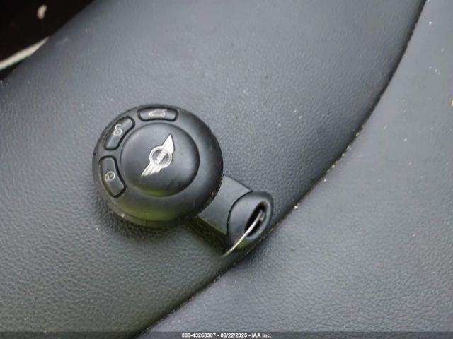 2012 MINI COOPER WMWSU3C56CT539812 Photo 10