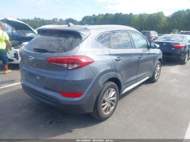 2018 HYUNDAI TUCSON KM8J33A46JU600381 Photo 3