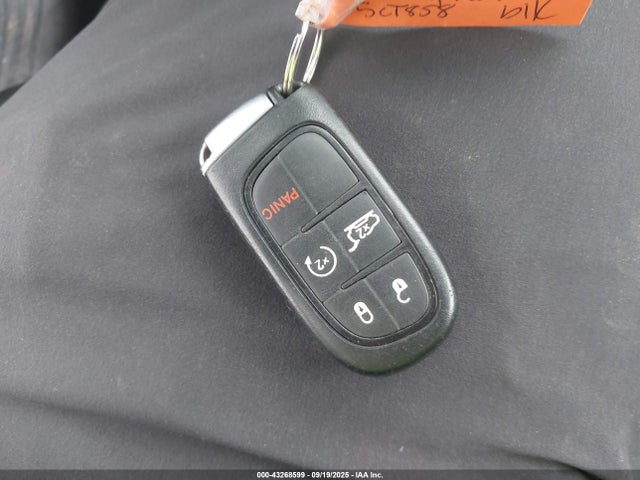 1C4PJMBXXLD631221 Jeep 2020
