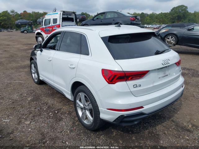 2021 AUDI Q3 WA1EECF36M1112631 Photo 2