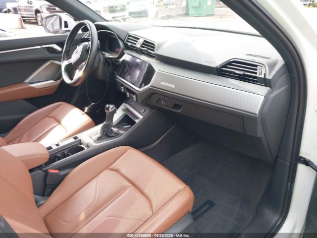 2021 AUDI Q3 WA1EECF36M1112631 Photo 4