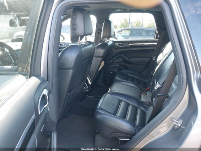 2011 PORSCHE CAYENNE WP1AB2A29BLA46016 Photo 7